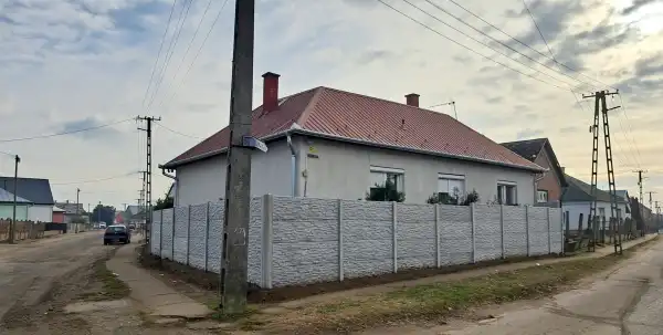 Eladó családi ház, Bököny 3 szoba 94 m² 39 M Ft